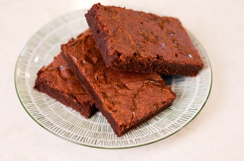 The Best 1-Pot Dulce de Leche Swirl Brownies for Ultimate Fudginess