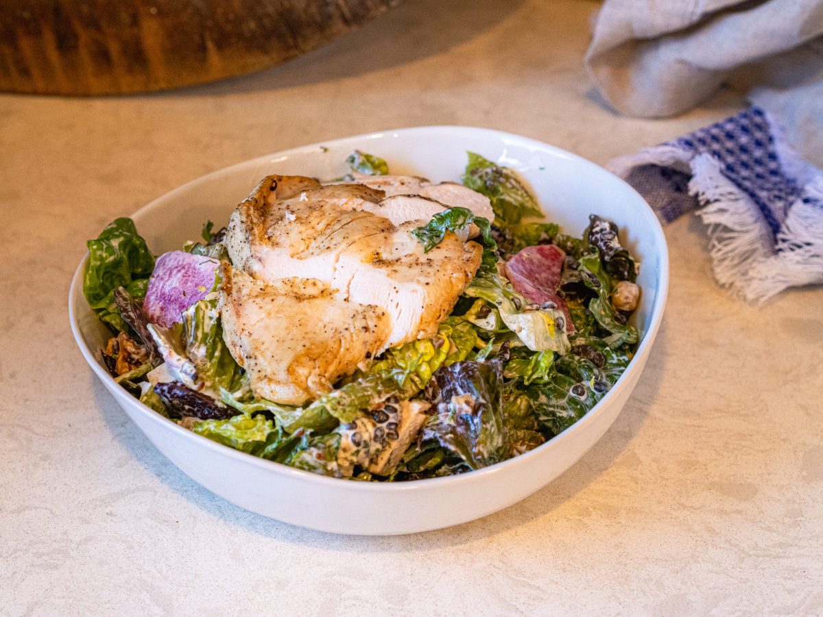 Farmer's bowl, a hearty lentil and chickpea salad