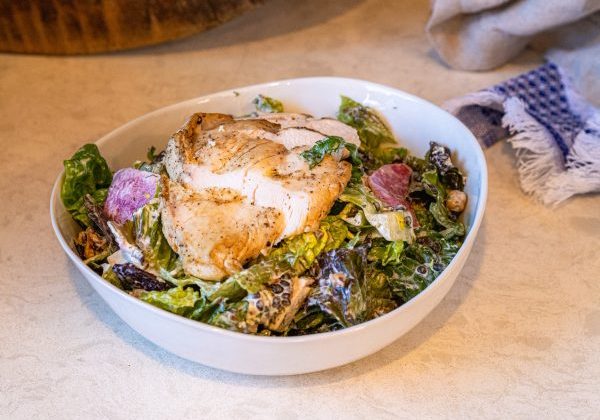 Farmer's bowl, a hearty lentil and chickpea salad
